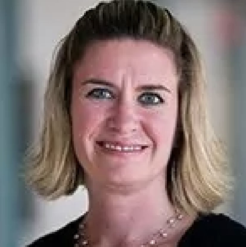 Headshot of Laurie Rau